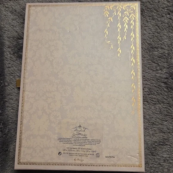 Disney Pricesss Storybook Eyeshadow Pallets - Picture 3 of 13